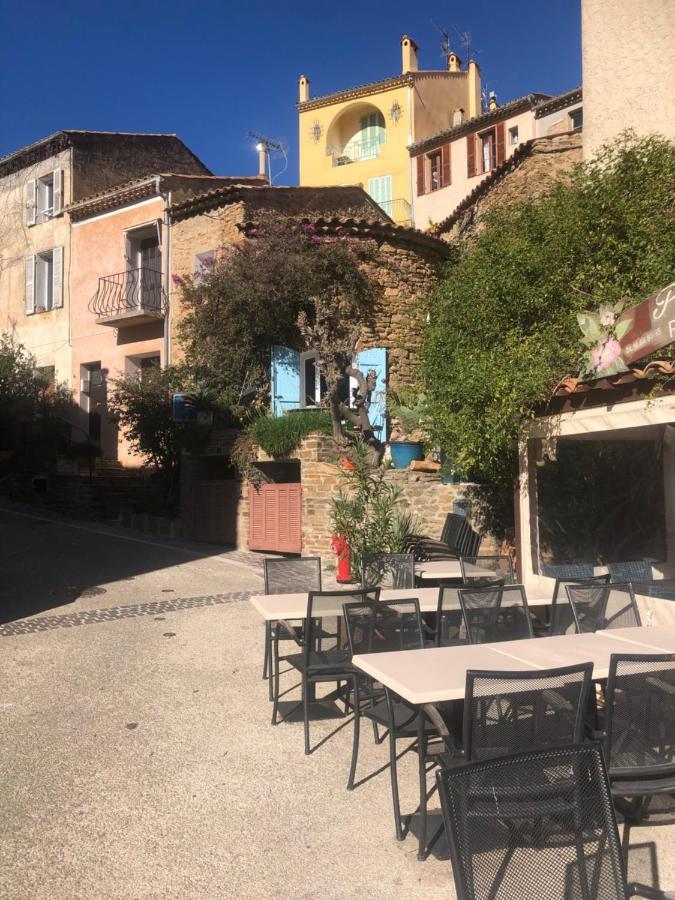 Maison De Vacances Medievale Bormes-Les-Mimosas Village Exteriör bild