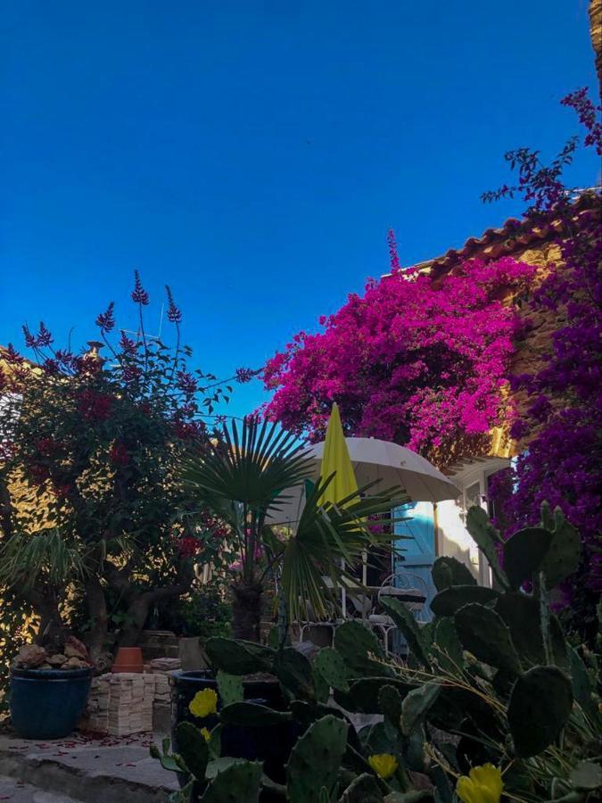 Maison De Vacances Medievale Bormes-Les-Mimosas Village Exteriör bild
